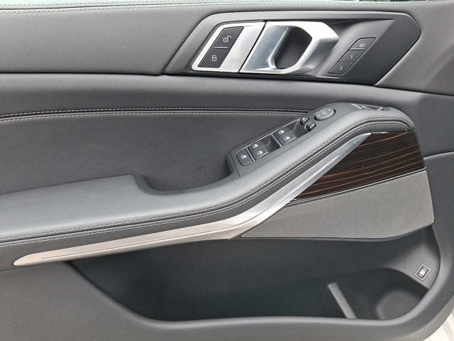 2026 BMW X5 xDrive50e Plug-In Hybrid