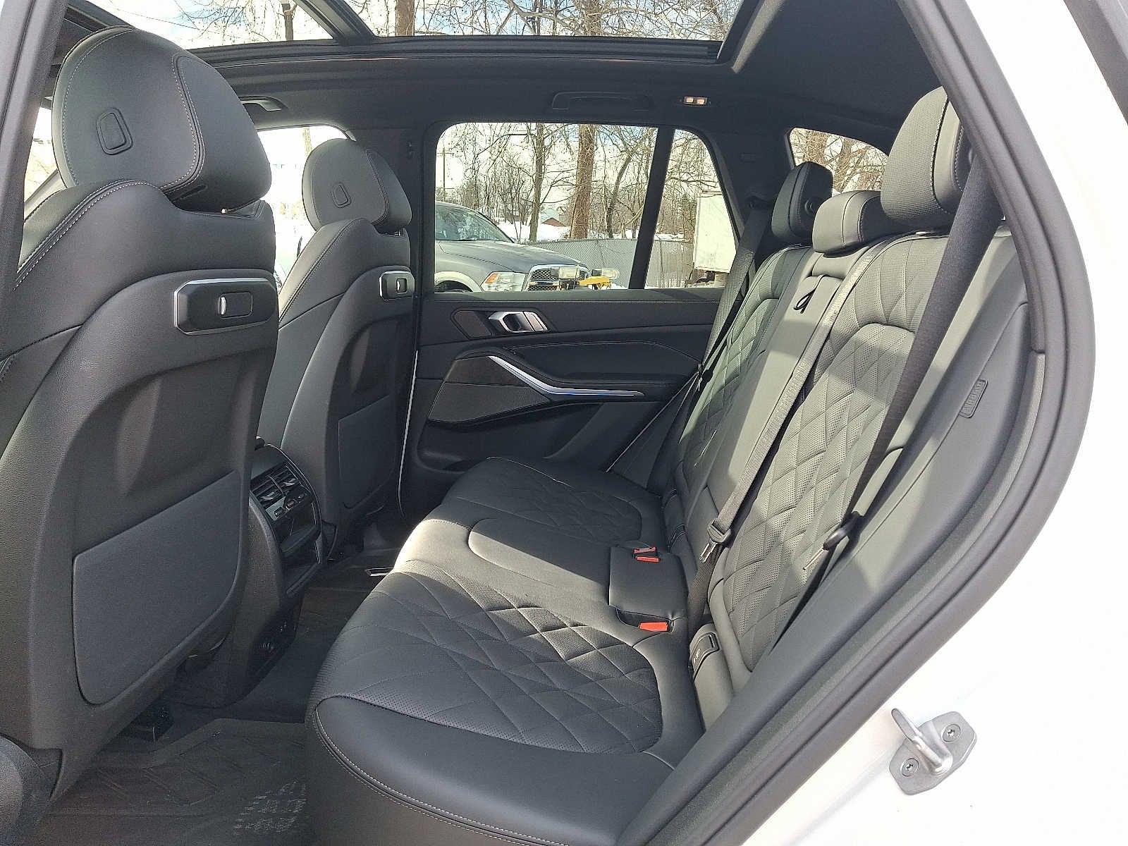 2025 BMW X5 xDrive50e Plug-In Hybrid