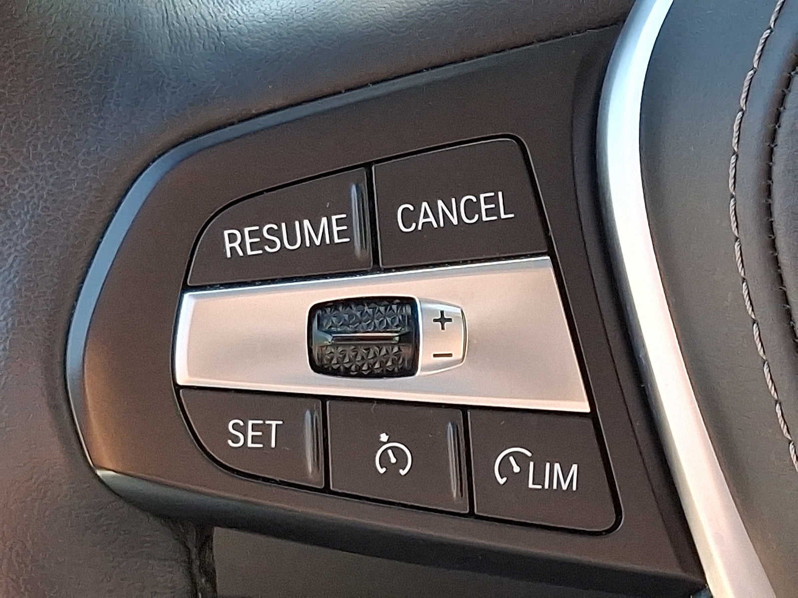 2023 BMW X5 xDrive40i Sports Activity Vehicle