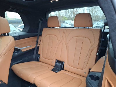 2022 BMW X7 xDrive40i Sports Activity Vehicle