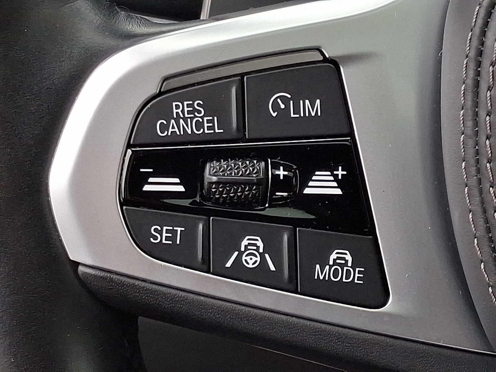 2022 BMW X7 xDrive40i Sports Activity Vehicle