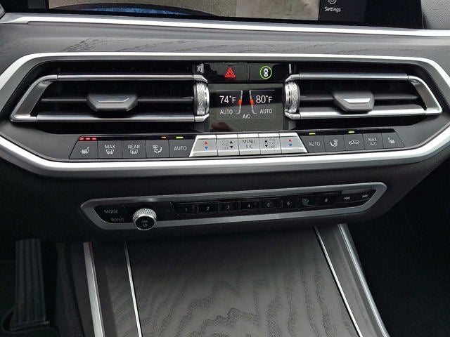 2022 BMW X7 xDrive40i Sports Activity Vehicle