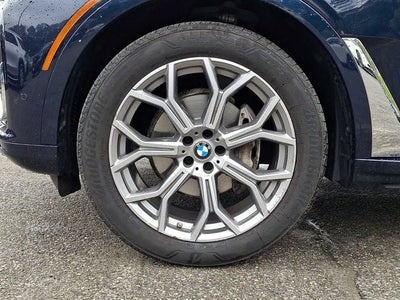 2022 BMW X7 xDrive40i Sports Activity Vehicle