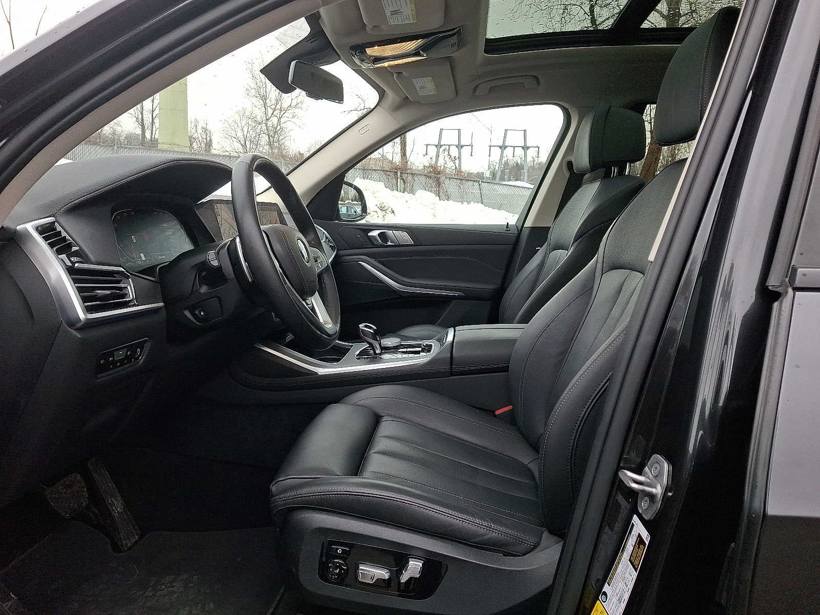 2022 BMW X7 xDrive40i Sports Activity Vehicle