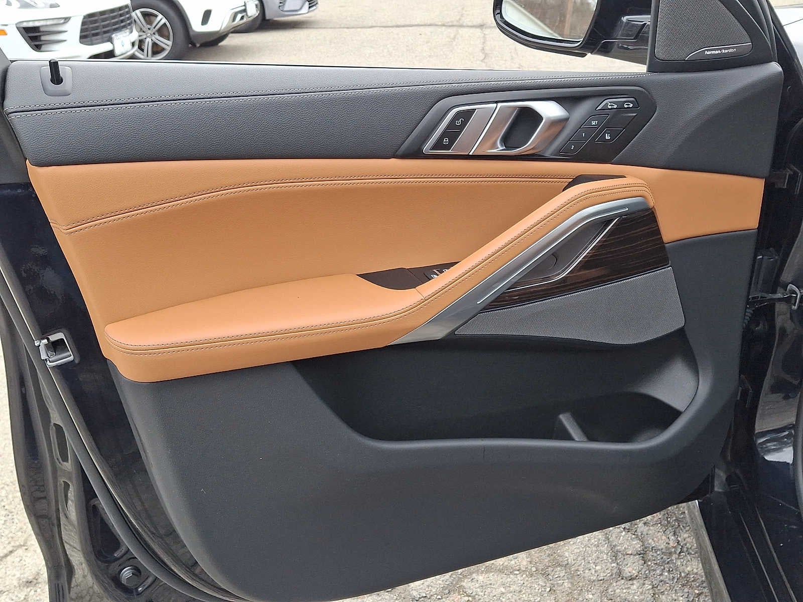 2023 BMW X6 xDrive40i Sports Activity Coupe