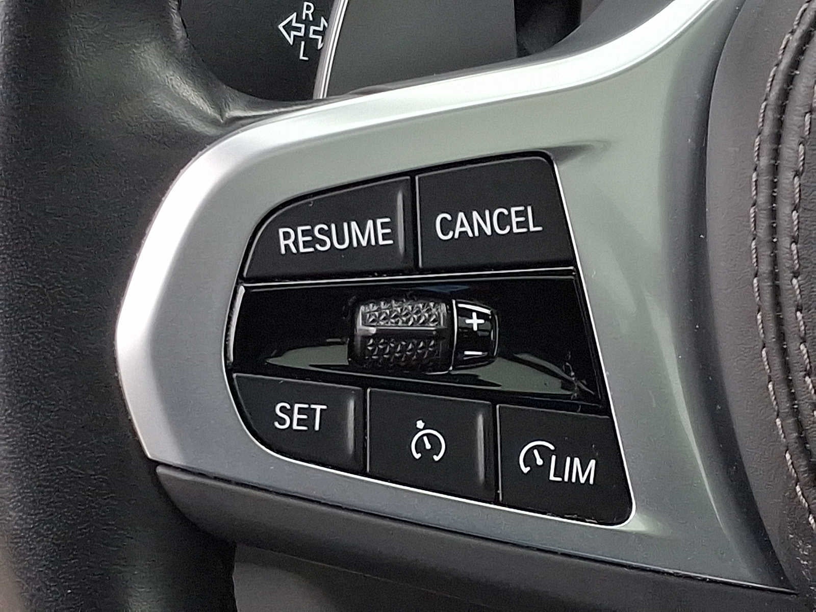 2023 BMW X6 xDrive40i Sports Activity Coupe