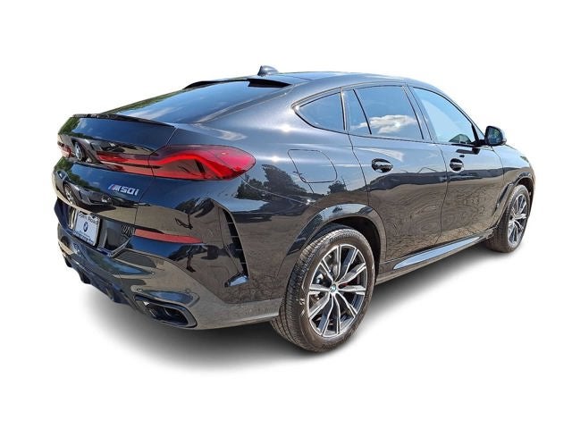 2022 BMW X6 M50i Sports Activity Coupe