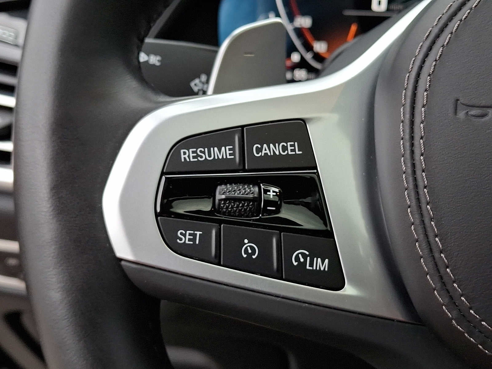 2023 BMW X5 M50i Sports Activity Vehicle