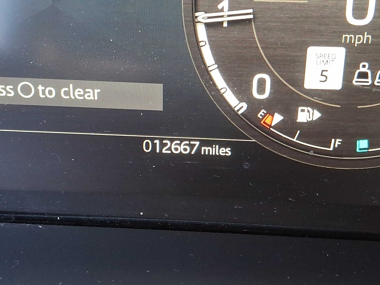 2026 Land Rover Defender 110 P400 X-Dynamic SE