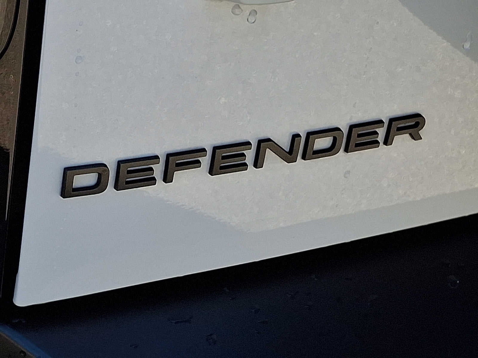 2026 Land Rover Defender 110 P400 X-Dynamic SE