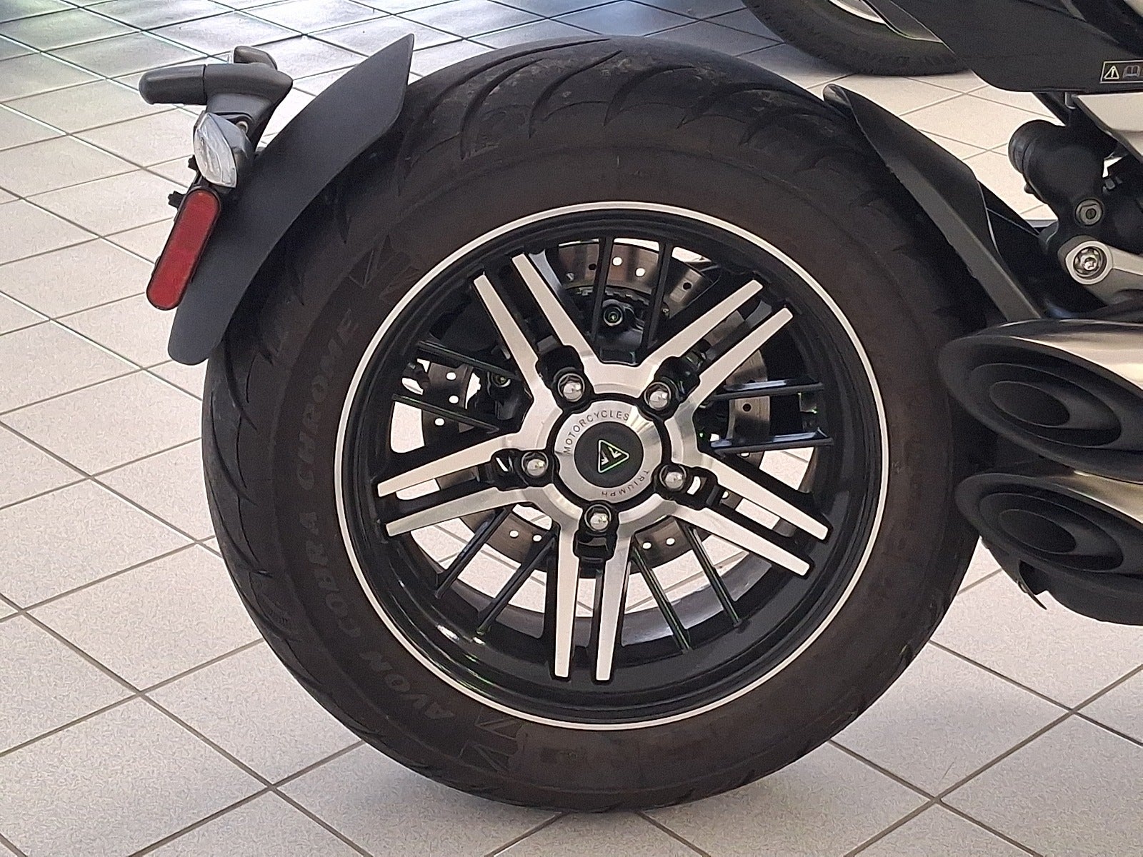 2022 TRIUMPH ROCKET 3 GT Base