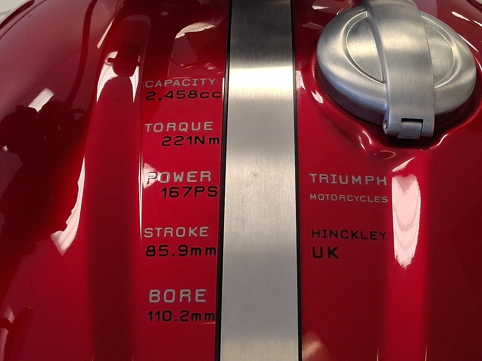 2022 TRIUMPH ROCKET 3 GT Base