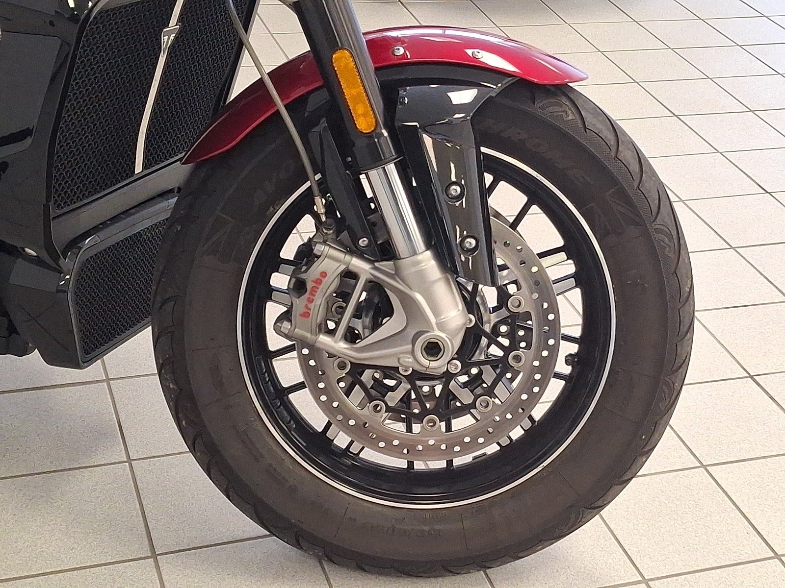 2022 TRIUMPH ROCKET 3 GT Base
