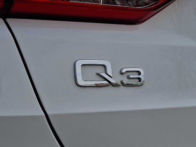 2020 Audi Q3 Premium 45 TFSI quattro