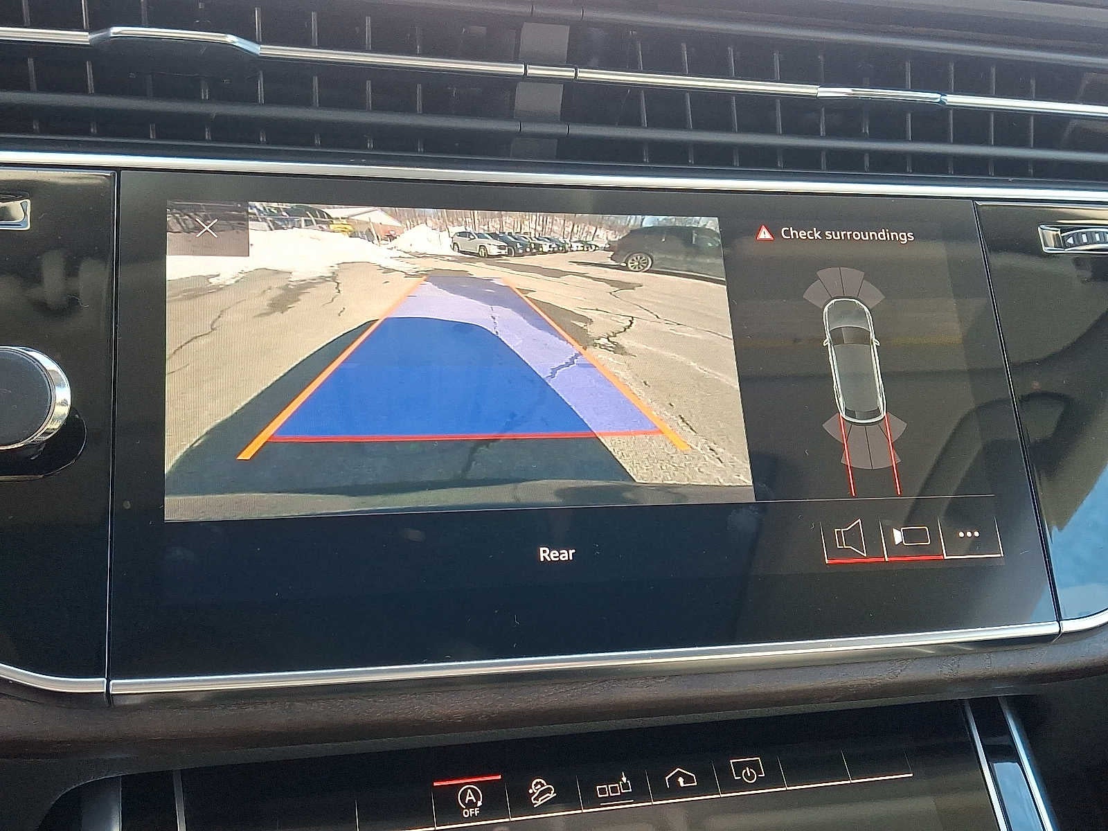 2020 Audi Q8 Premium 55 TFSI quattro