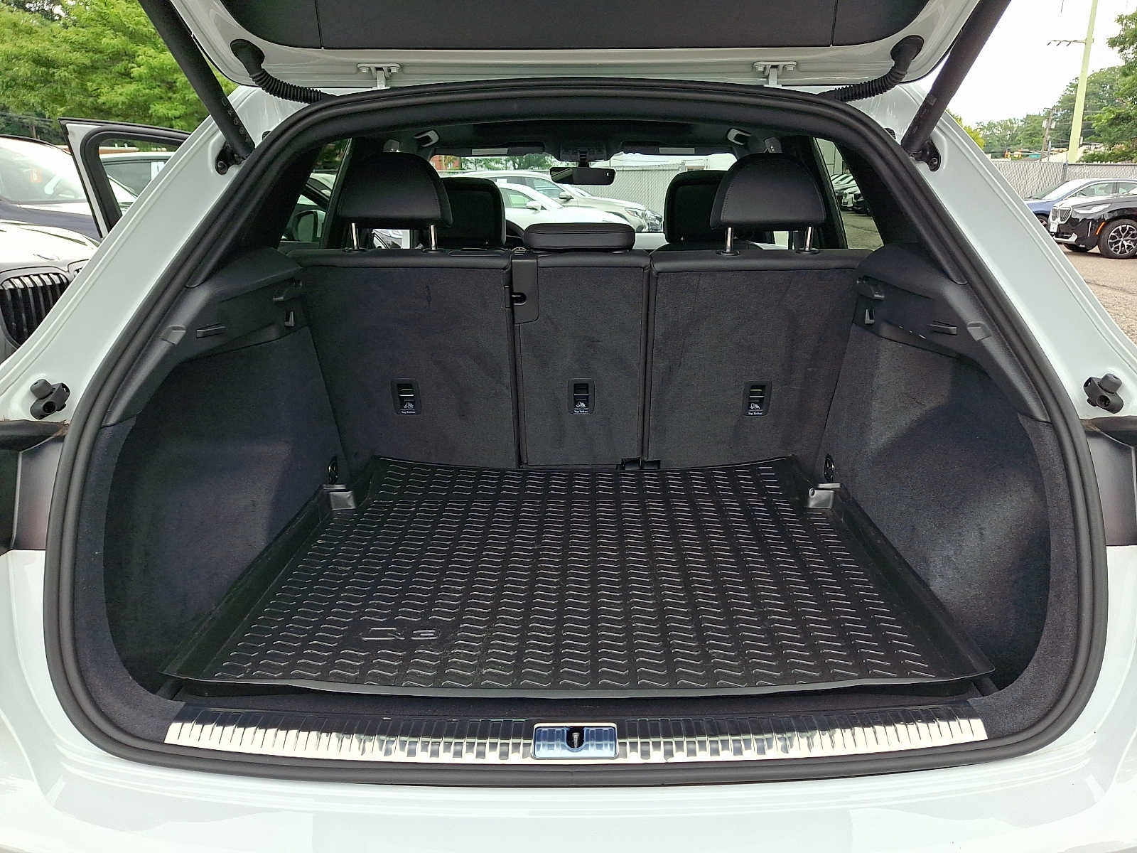 2024 Audi Q3 S line Premium Plus 45 TFSI quattro