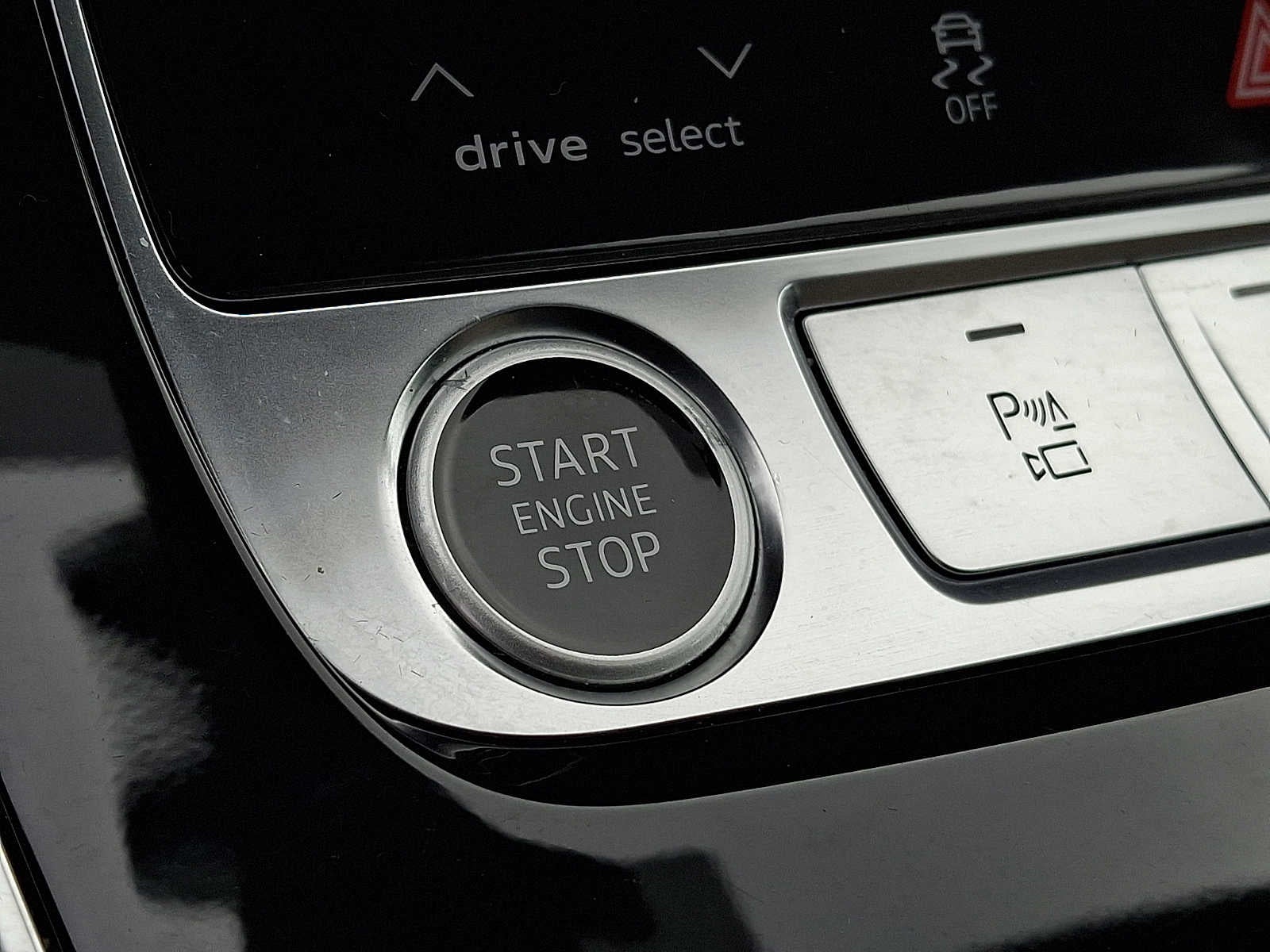 2023 Audi Q7 Prestige 55 TFSI quattro