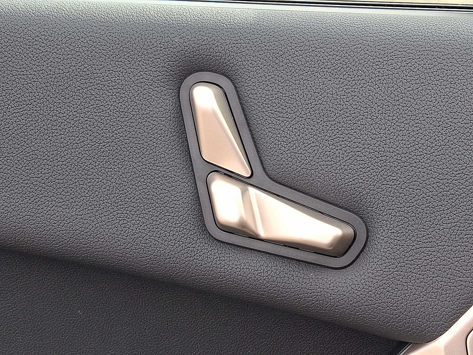 2025 BMW iX xDrive50 Sports Activity Vehicle