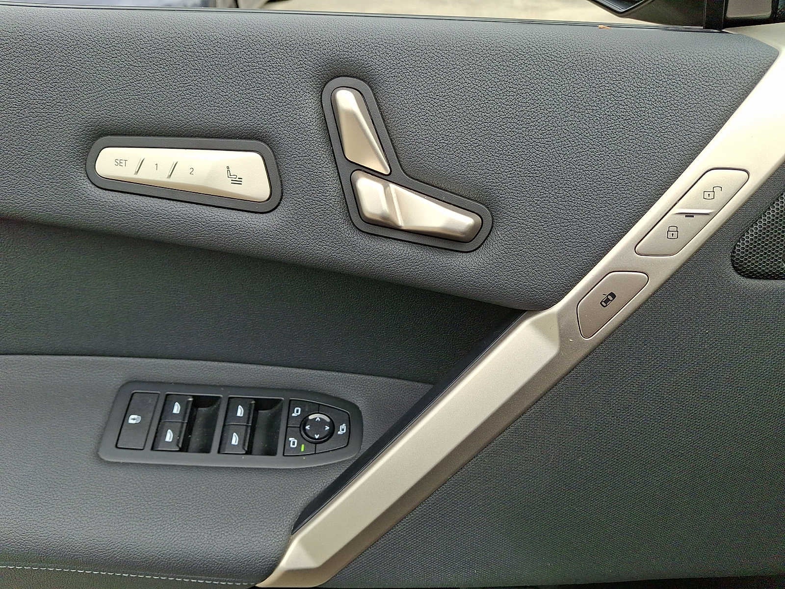 2024 BMW iX xDrive50 Sports Activity Vehicle