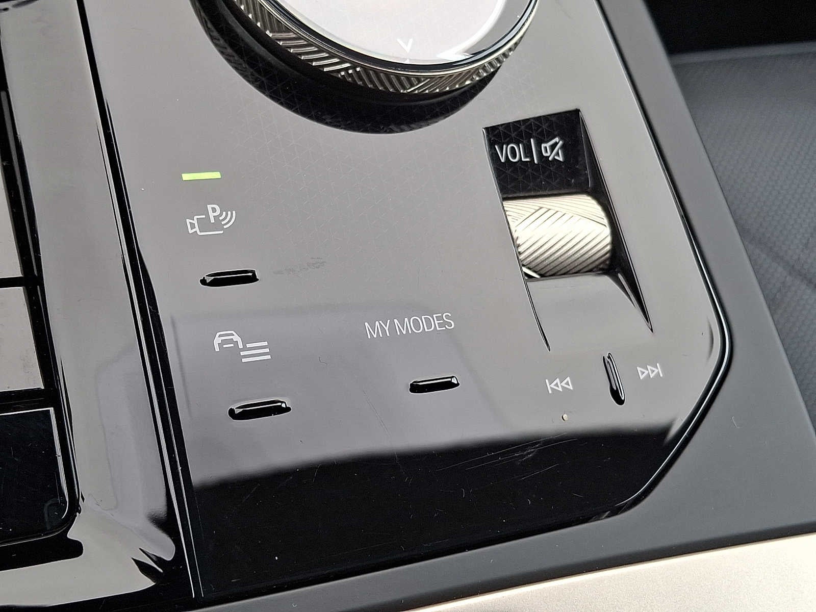 2024 BMW iX xDrive50 Sports Activity Vehicle