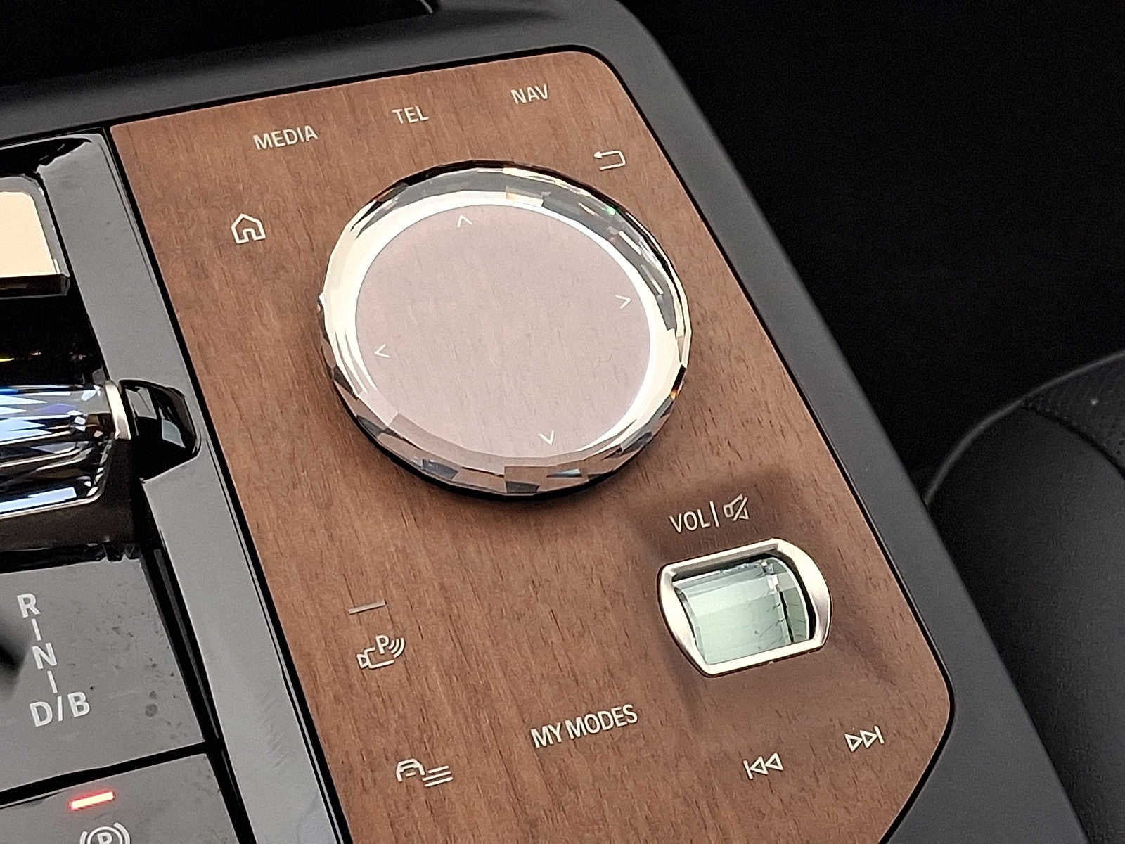 2024 BMW iX xDrive50 Sports Activity Vehicle