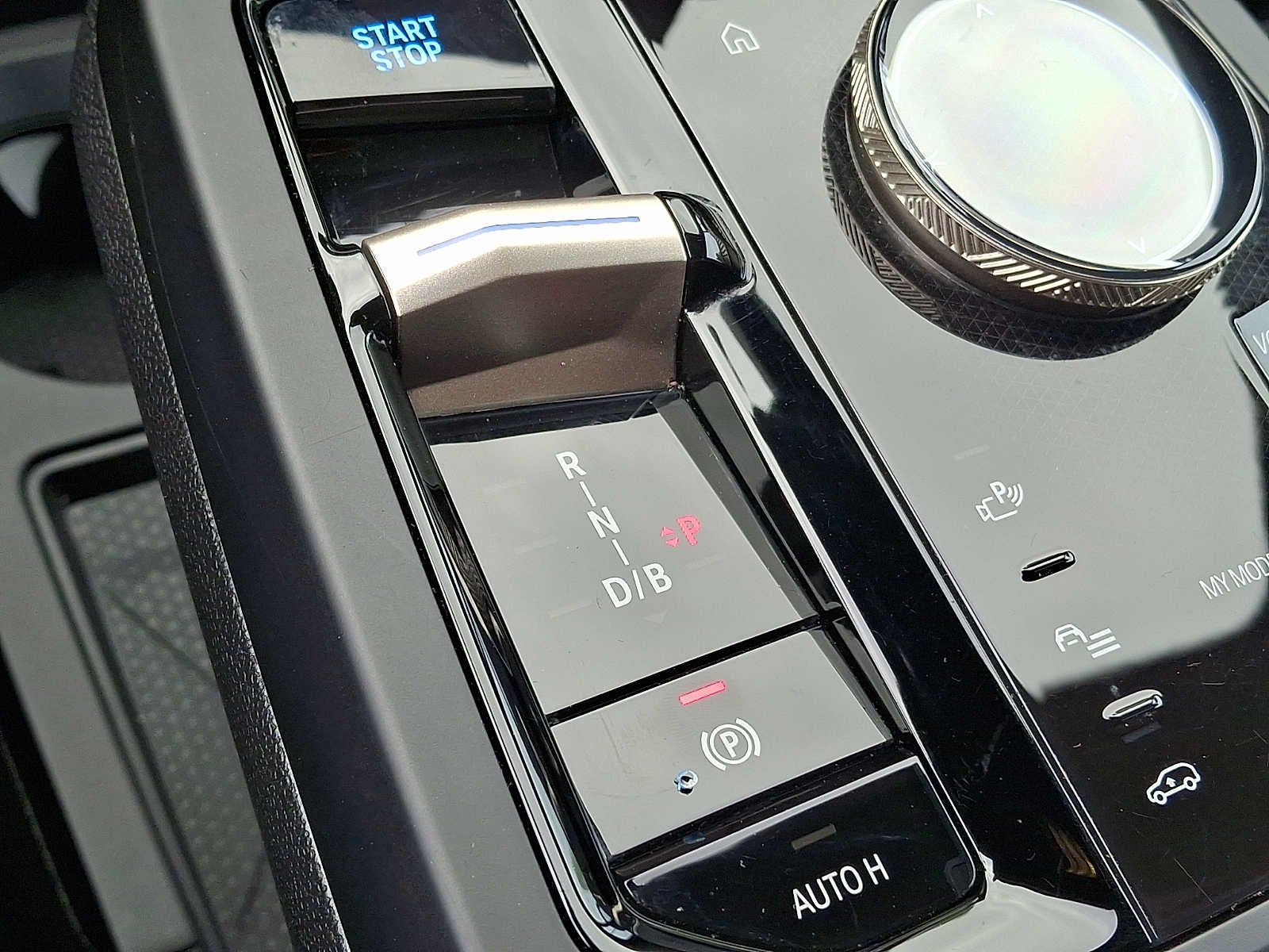2024 BMW iX xDrive50 Sports Activity Vehicle