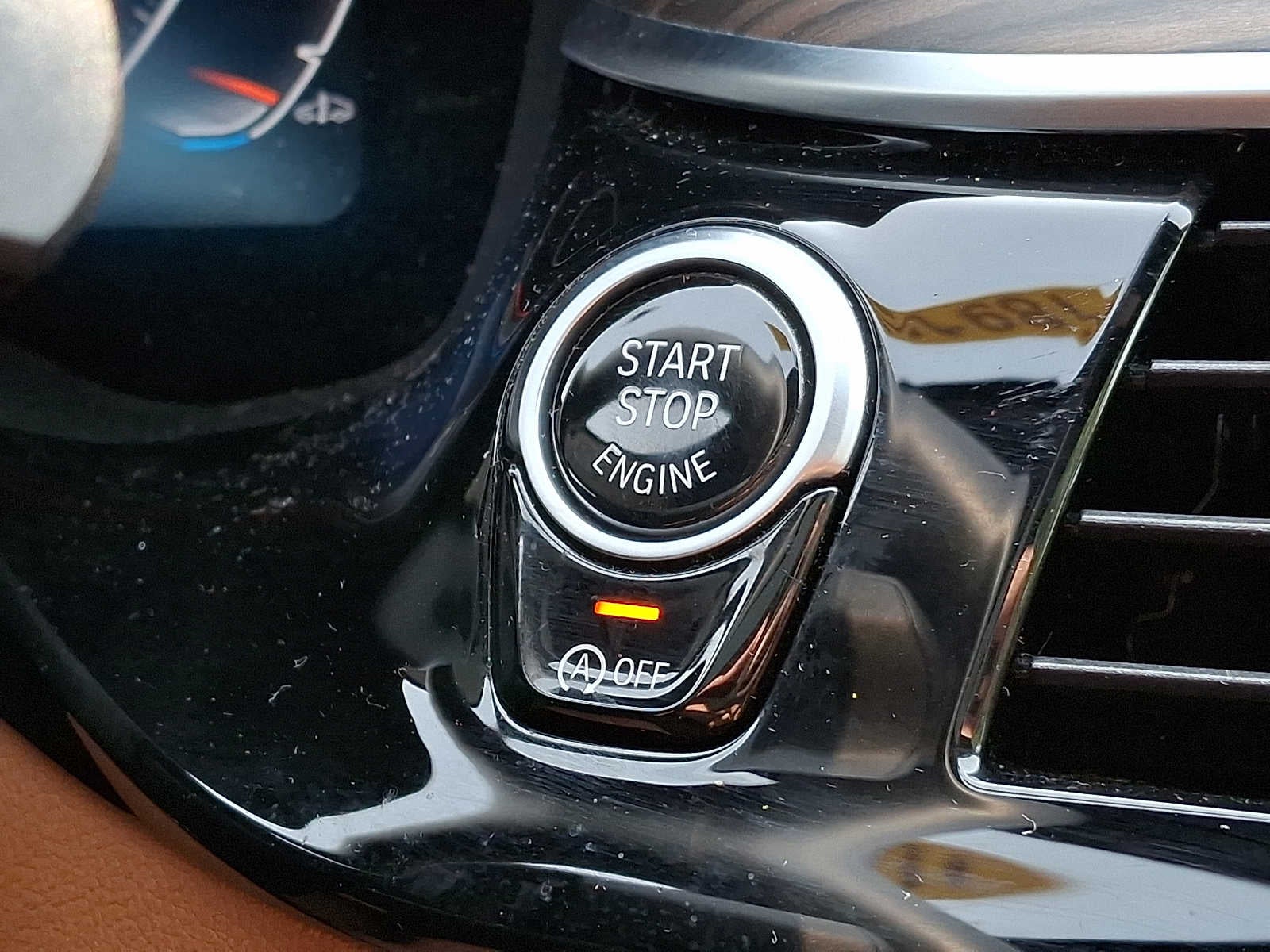 2023 BMW 5 Series 530i xDrive Sedan
