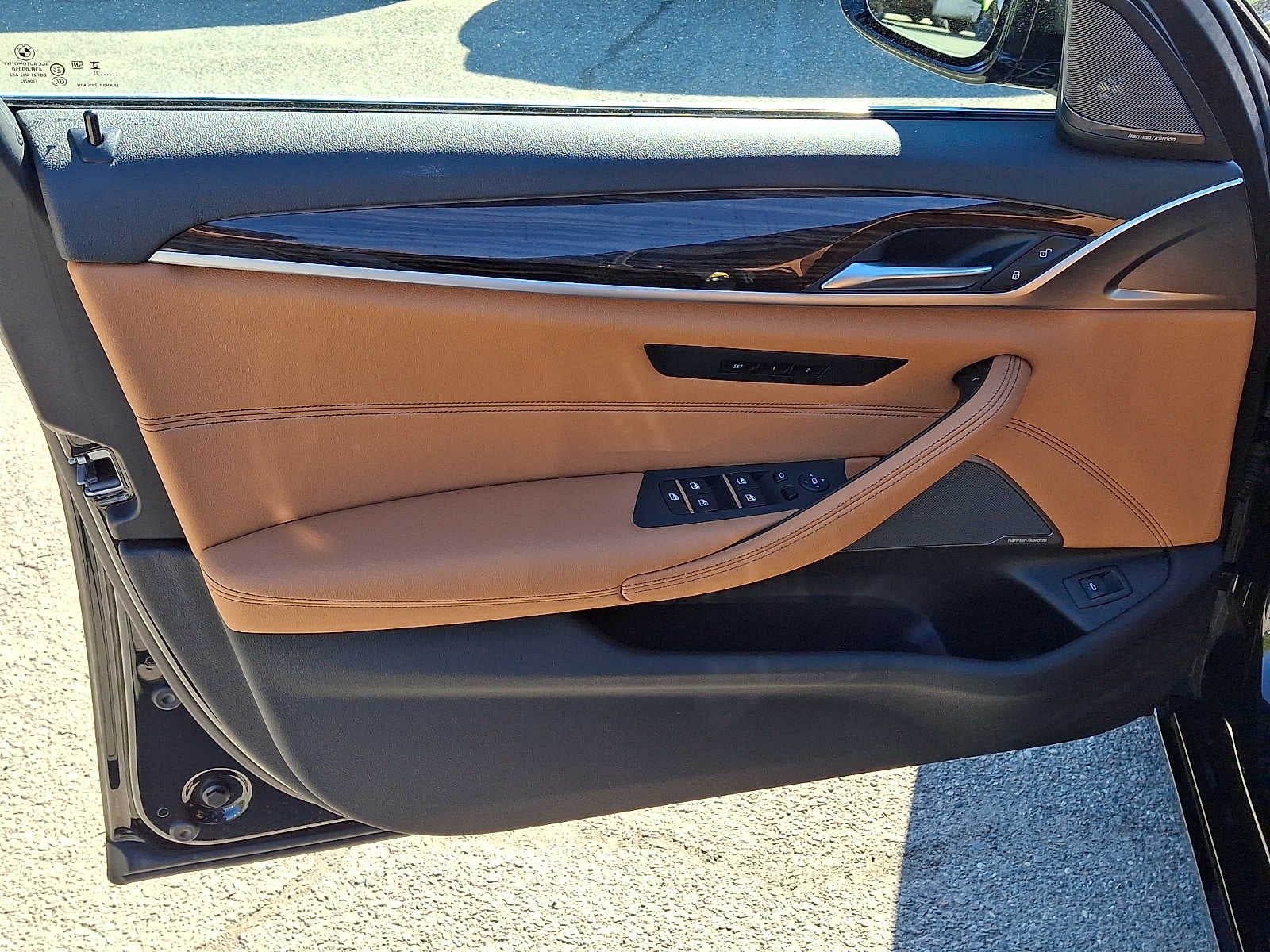 2023 BMW 5 Series 530i xDrive Sedan