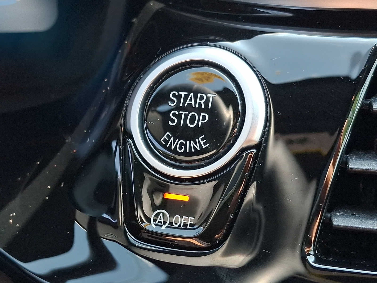 2023 BMW 5 Series 530i xDrive Sedan