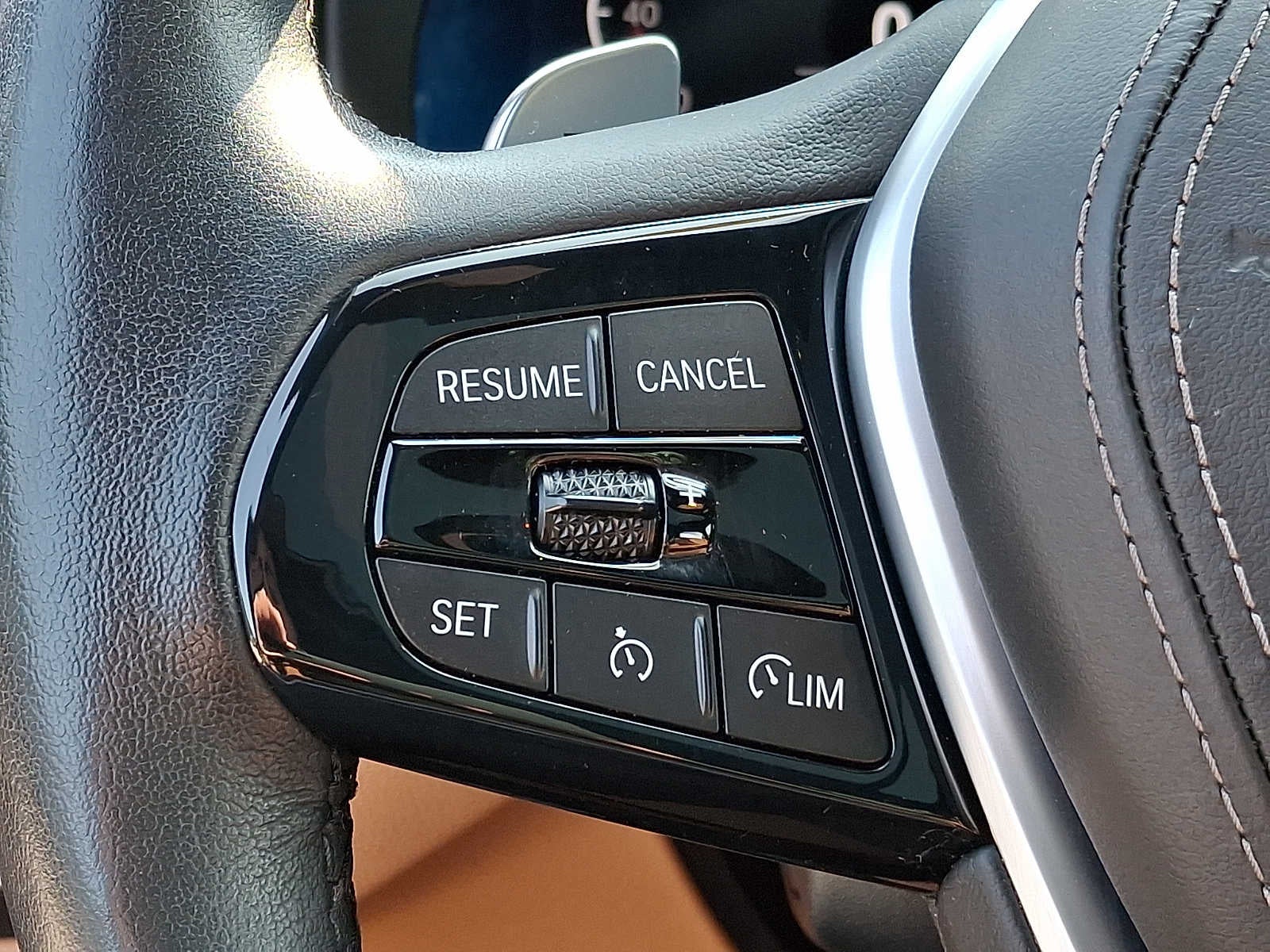 2023 BMW 5 Series 530i xDrive Sedan