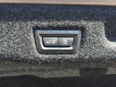 2026 BMW 5 Series 550e xDrive Sedan