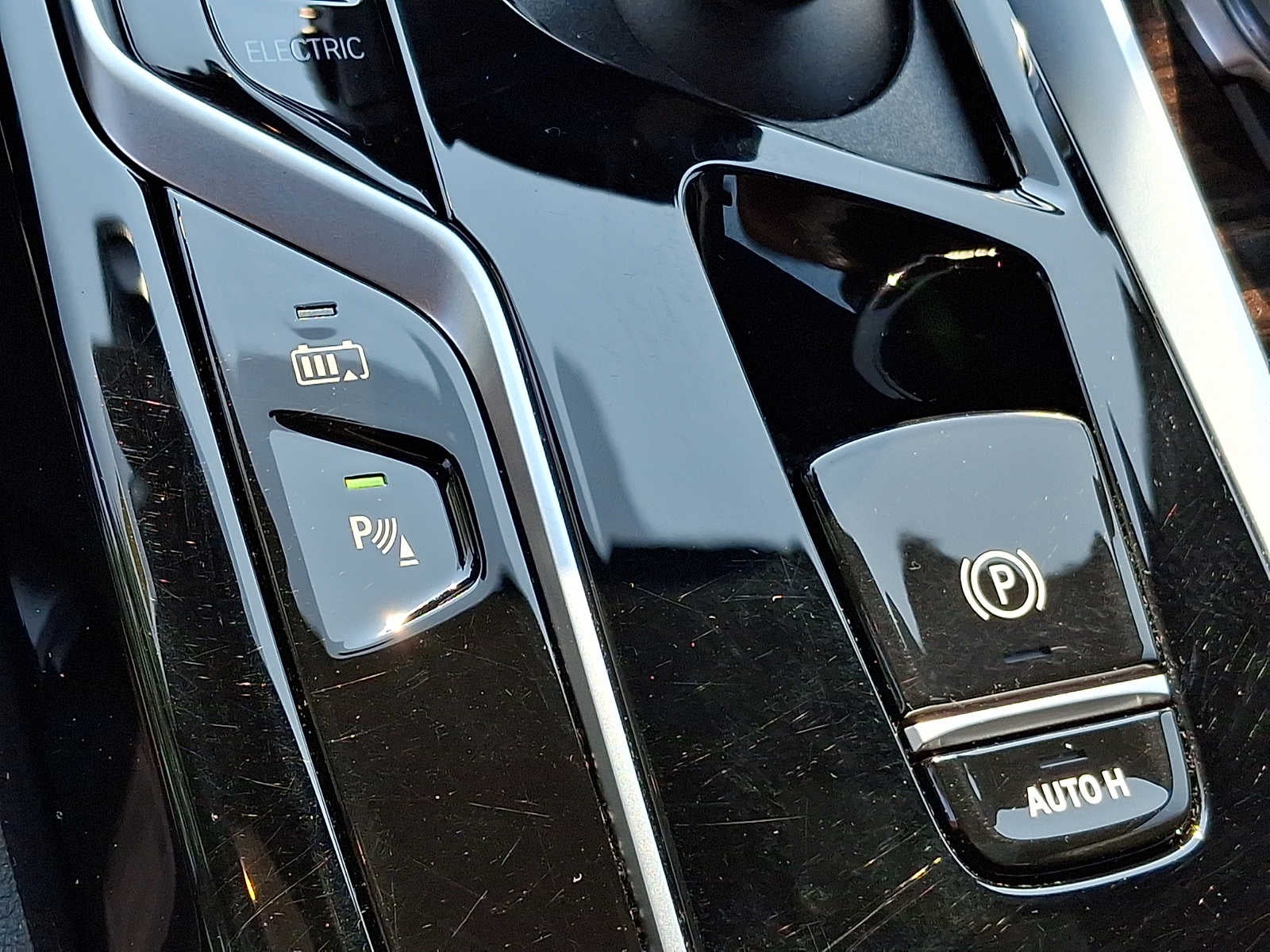2023 BMW 5 Series 530e xDrive Plug-In Hybrid