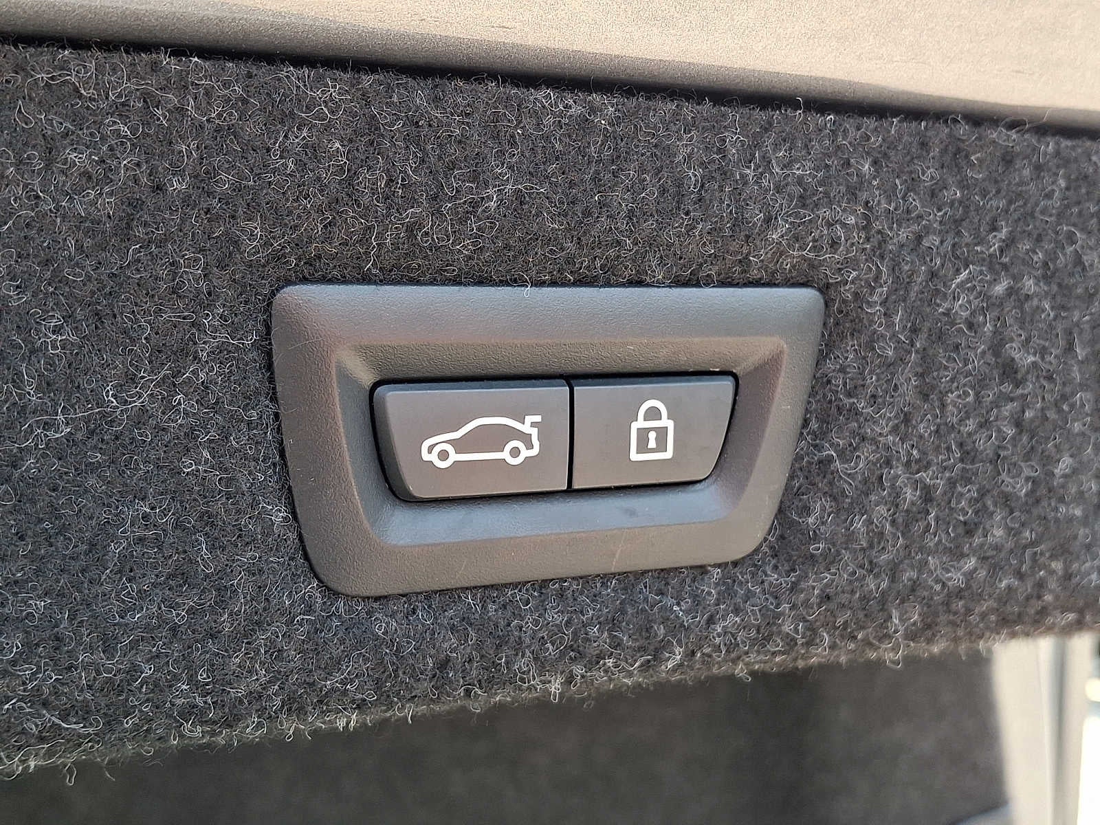 2023 BMW 5 Series 530e xDrive Plug-In Hybrid
