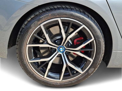 2023 BMW 5 Series 530e xDrive Plug-In Hybrid