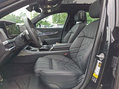 2024 BMW 7 Series 740i xDrive Sedan