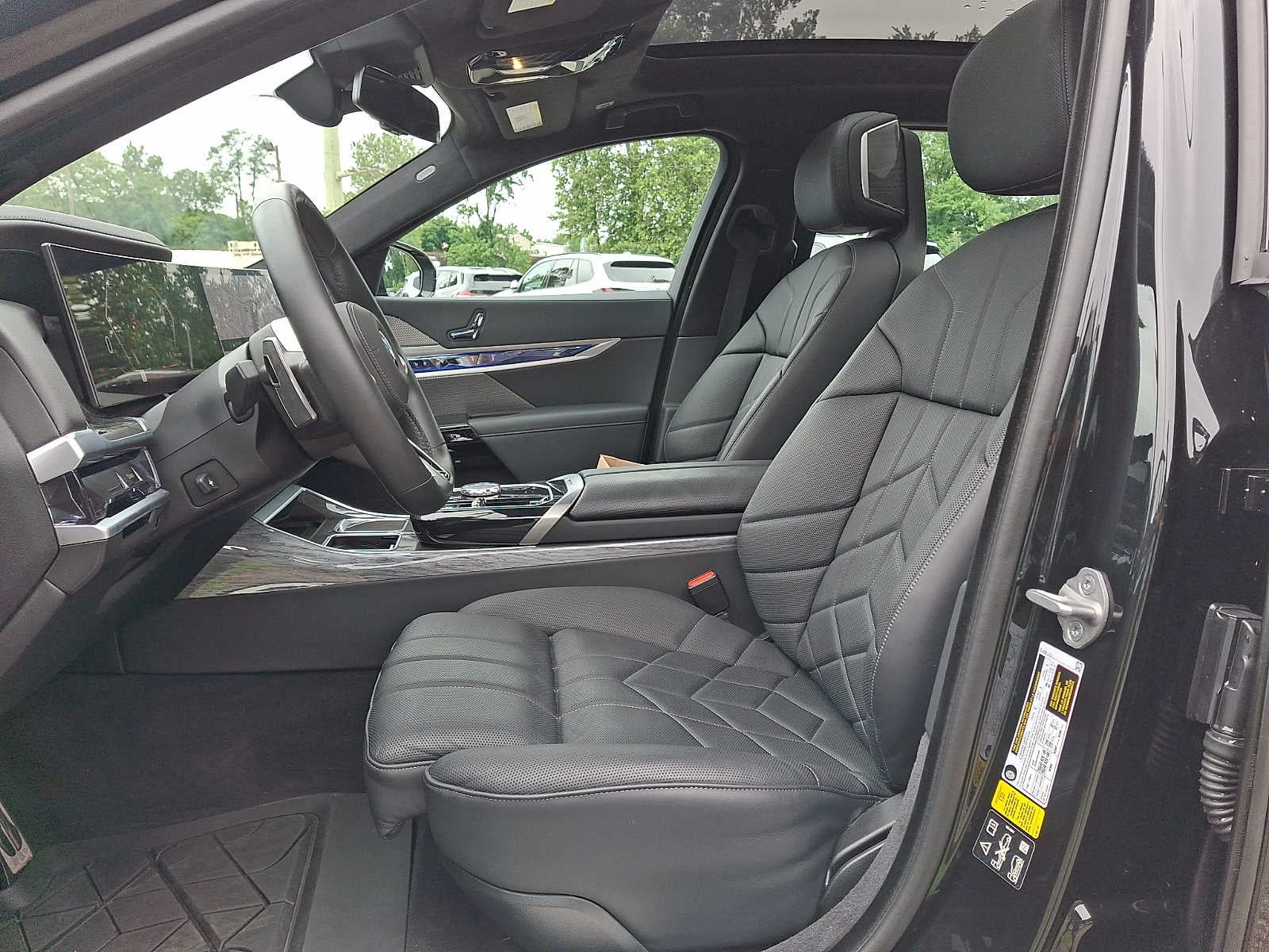 2024 BMW 7 Series 740i xDrive Sedan