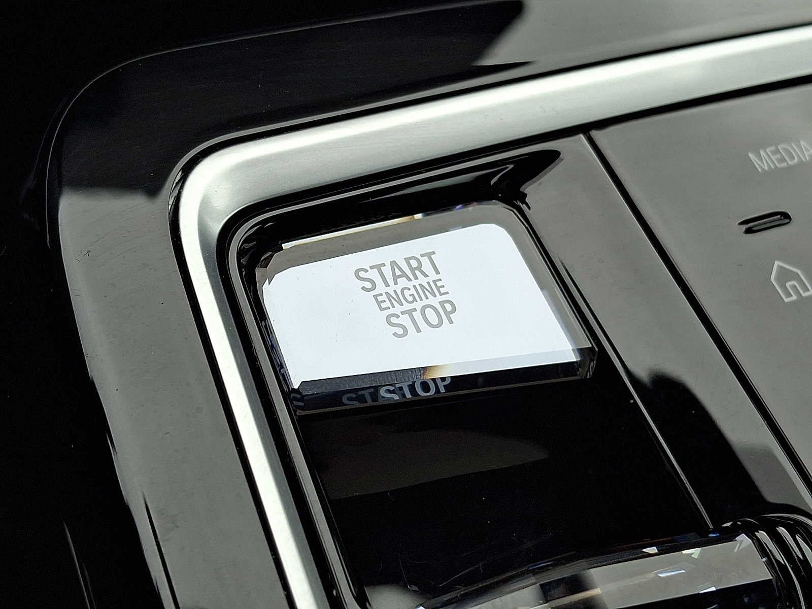 2024 BMW 7 Series 740i xDrive Sedan