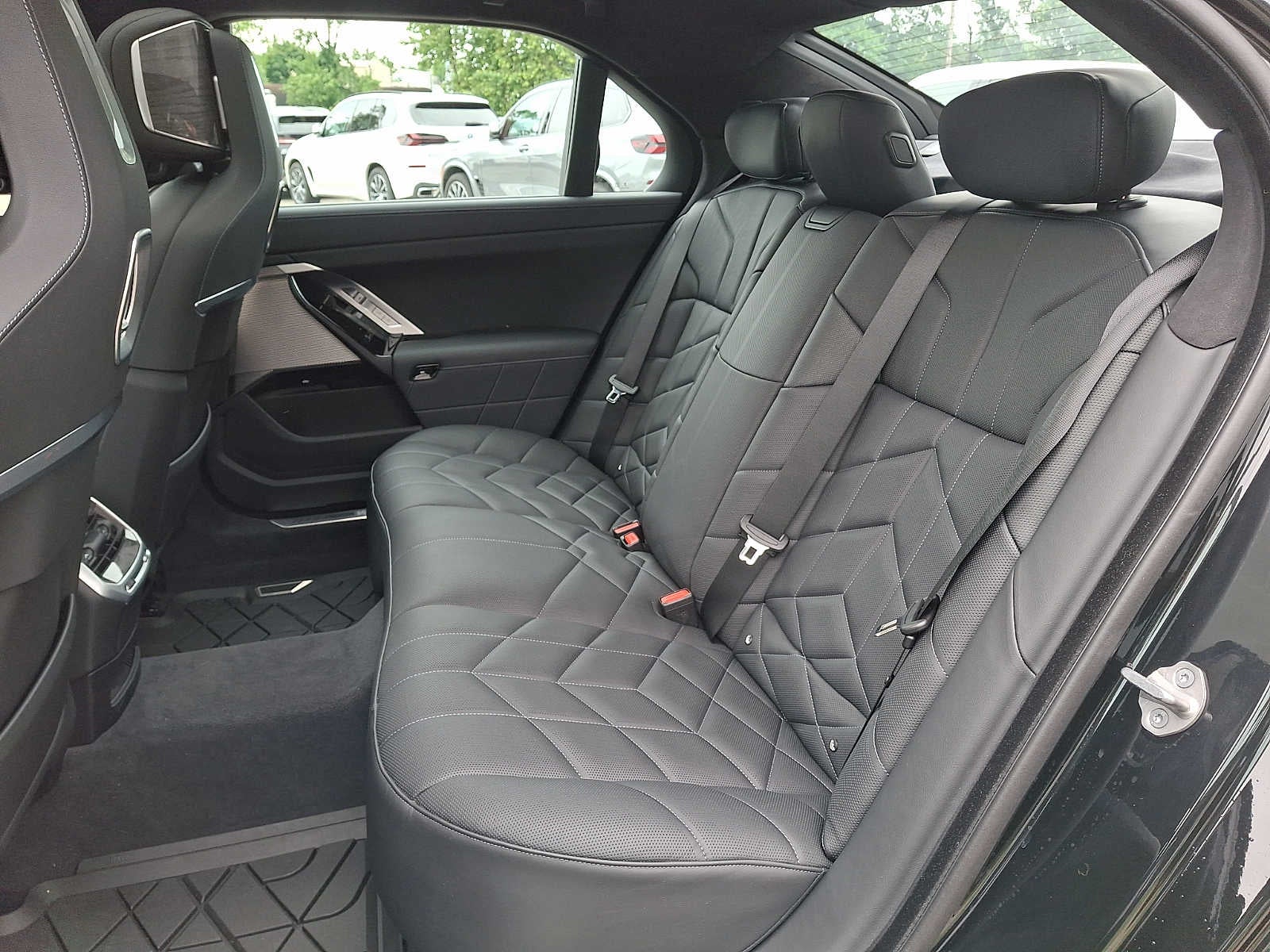 2024 BMW 7 Series 740i xDrive Sedan