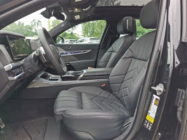 2024 BMW 7 Series 740i xDrive Sedan