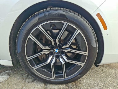 2023 BMW 7 Series 760i xDrive Sedan