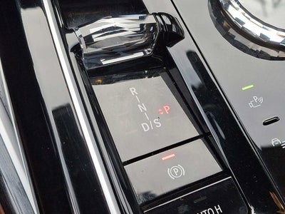 2023 BMW 7 Series 760i xDrive Sedan