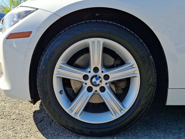 2013 BMW 3 Series 4dr Sdn 328i xDrive AWD SULEV
