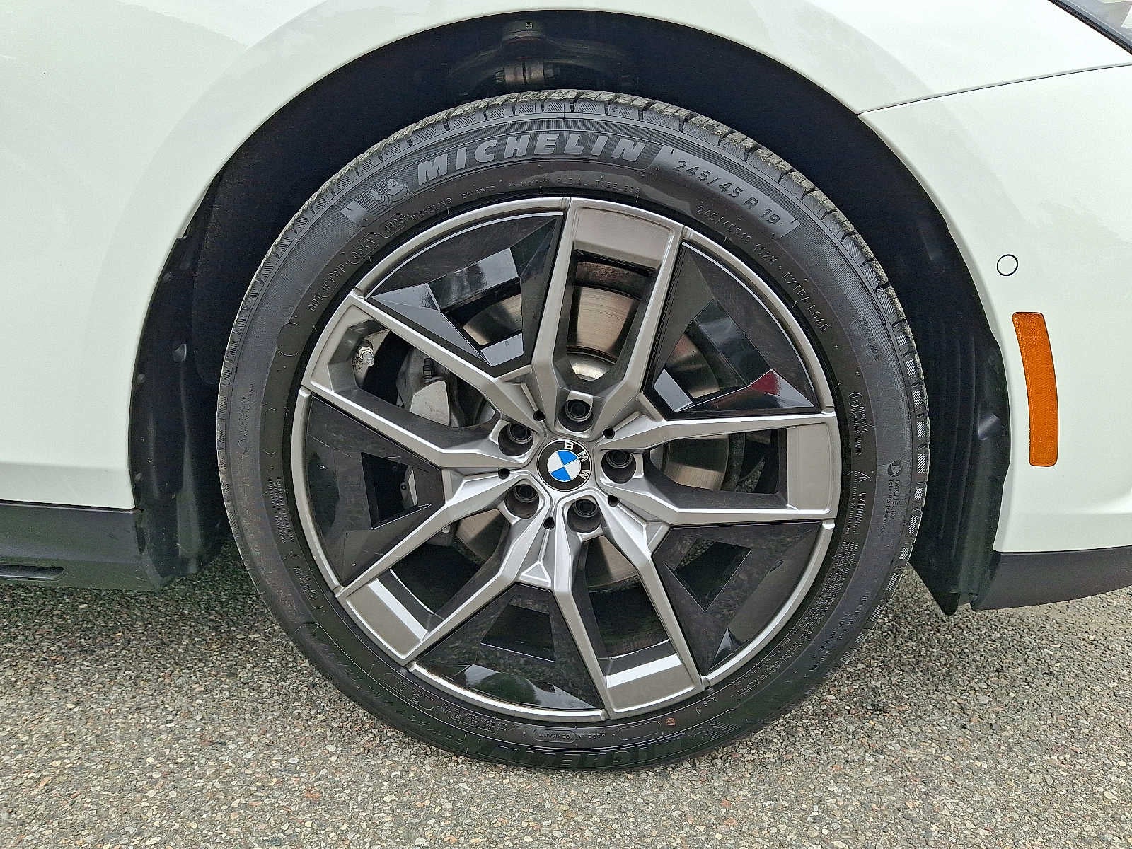 2026 BMW 5 Series 530i xDrive Sedan