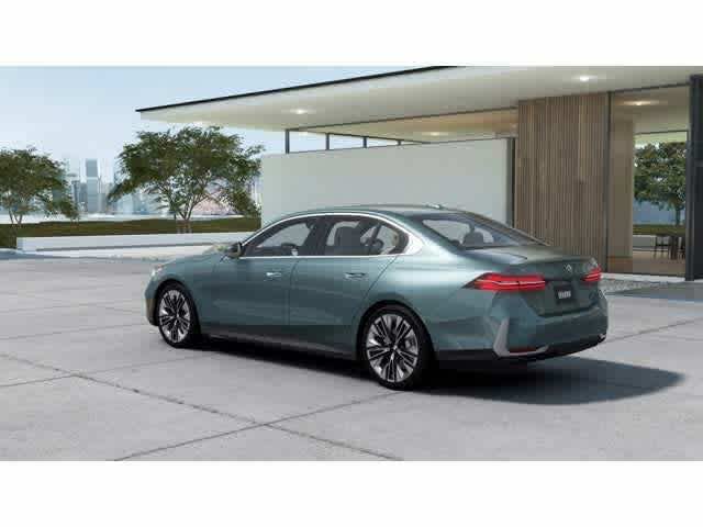 2026 BMW 5 Series 530i xDrive Sedan