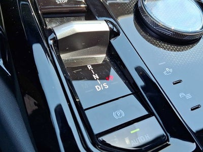 2025 BMW 5 Series 530i xDrive Sedan