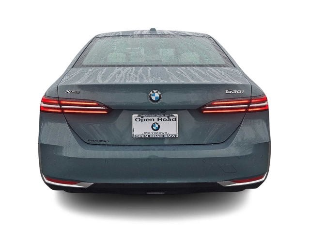2025 BMW 5 Series 530i xDrive Sedan