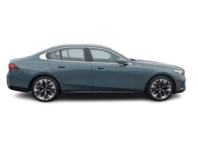 2025 BMW 5 Series 530i xDrive Sedan