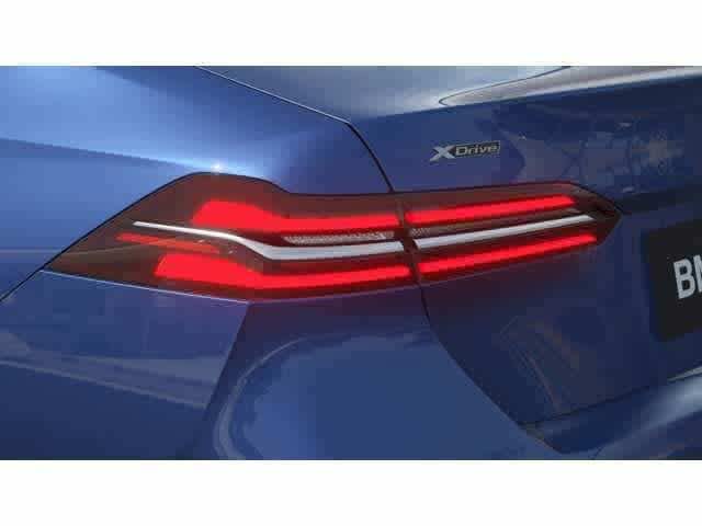 2026 BMW 5 Series 530i xDrive Sedan