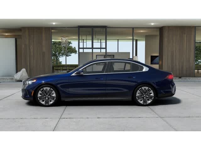 2026 BMW 5 Series 530i xDrive Sedan