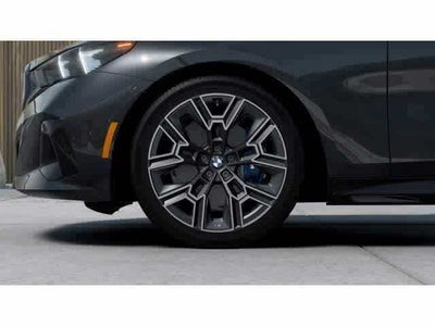 2027 BMW 5 Series 530i xDrive Sedan